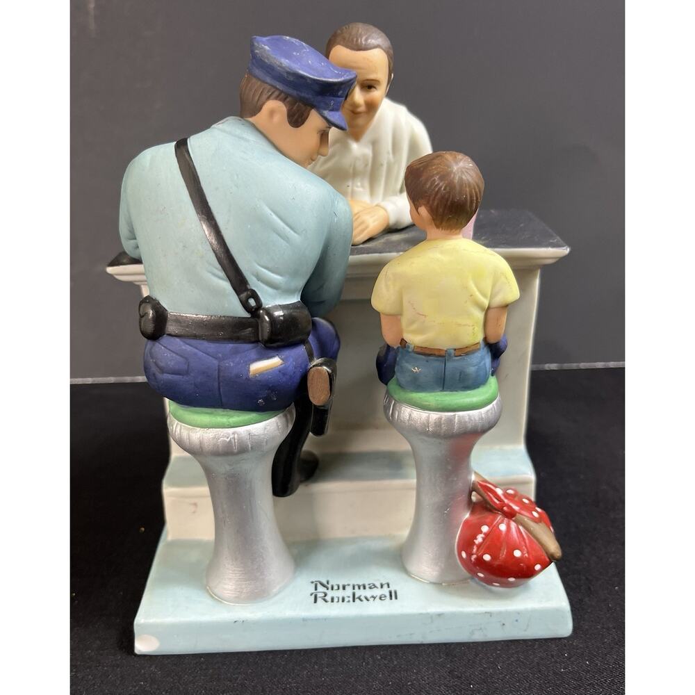 "The Runaway” Series II 1989 Norman Rockwell Danbury Mint Miniature Figurine